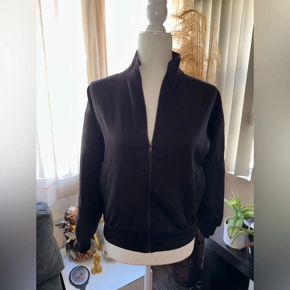 Black Jacket with Red Green Orange White stripes size S - Picture 14 of 15